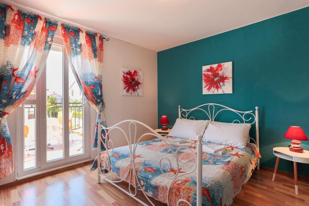 Apartments Dora Victoria Dream Медулин Экстерьер фото
